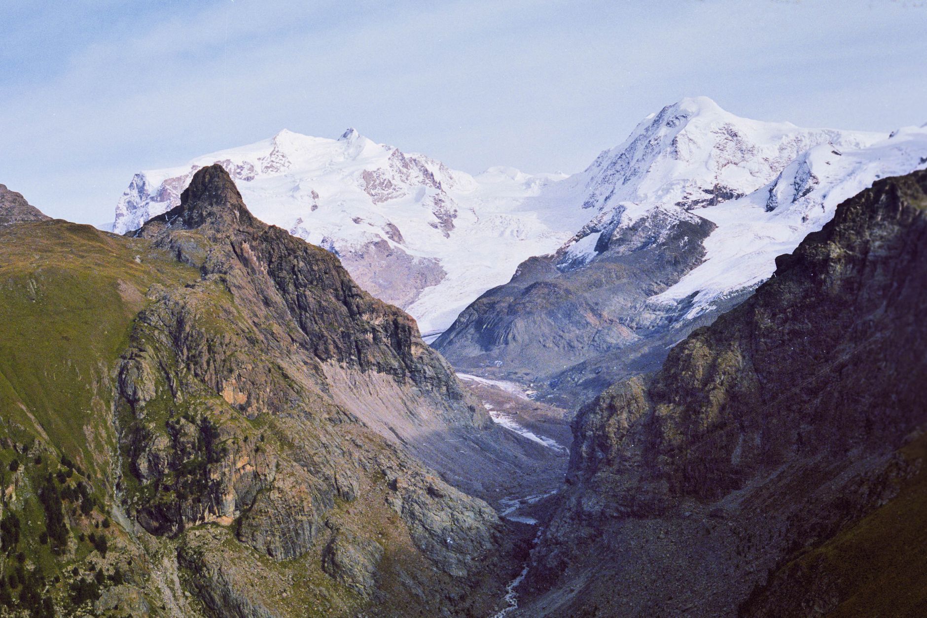 mont blanc hiking alps