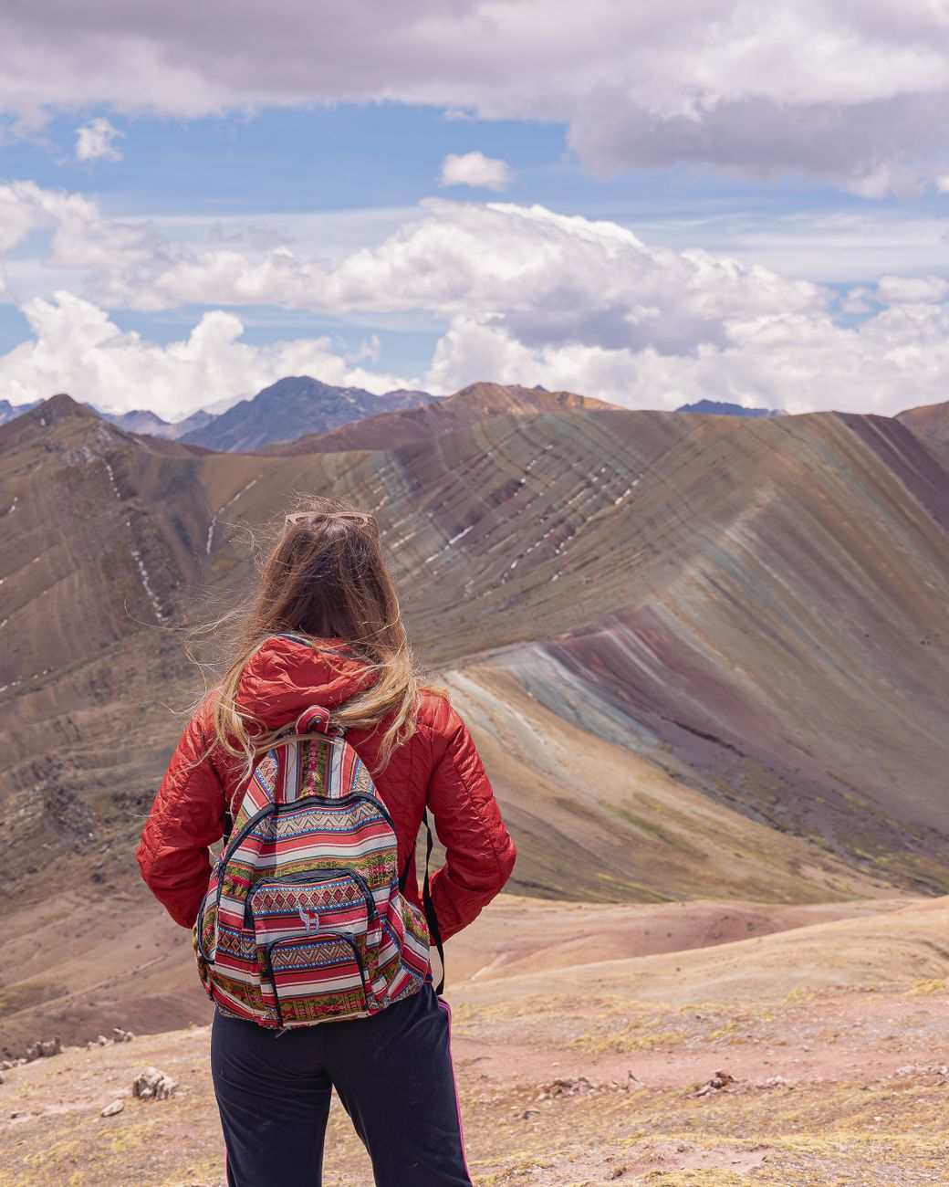 solo trekking backpack mountain